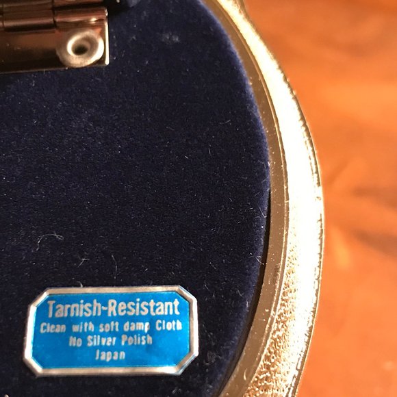 Wm. A. Rogers Silverplate Small Picture Frame - Picture 6 of 8